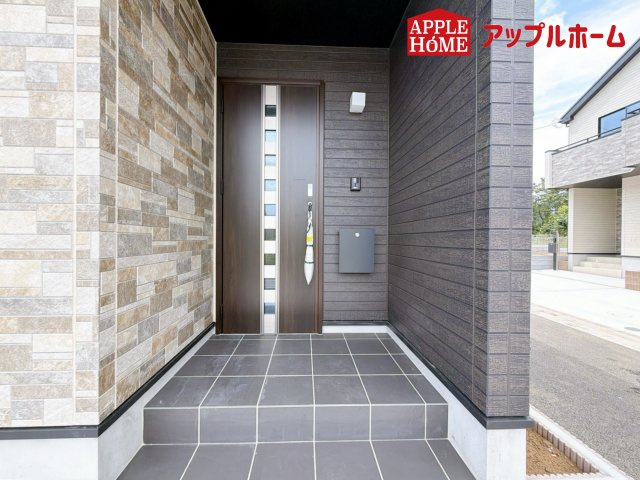 ハートフルタウン さいたま市北区奈良町42番の玄関|ぜひ現地にて、実際の建物・街並み・日当たり等ご確認下さい♪お問い合わせはお気軽に☆　TEL「0120-466263」