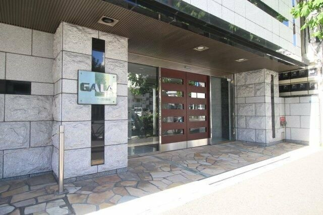 ガーラ・シティ深川扇橋のエントランス