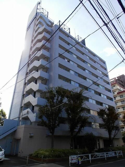 アクシルコート新大橋の外観