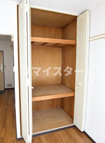 江戸川区篠崎町６丁目のアパートの収納