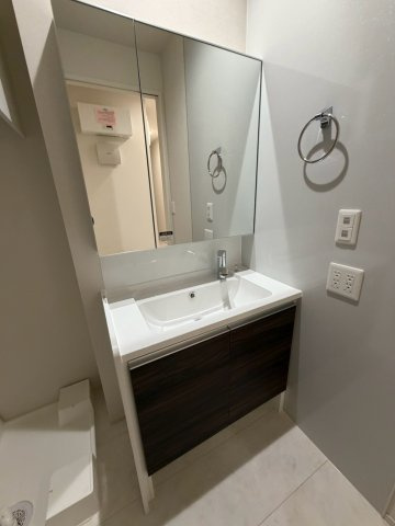 GRAND D-ROOM平芝の洗面所