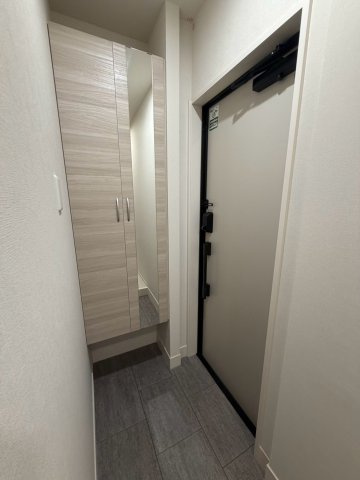 GRAND D-ROOM平芝の玄関