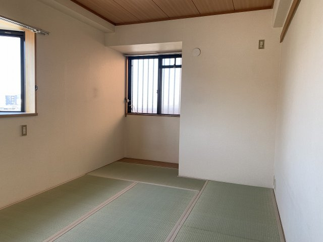フローラルコート塚口の寝室