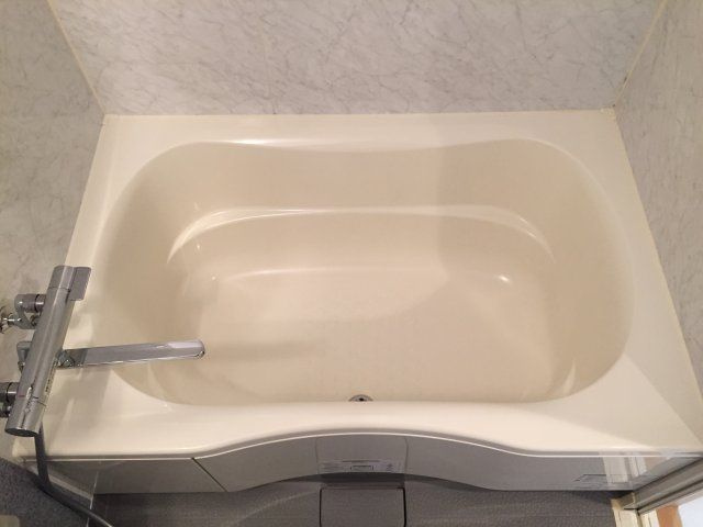 アーバンフォート住吉の浴室