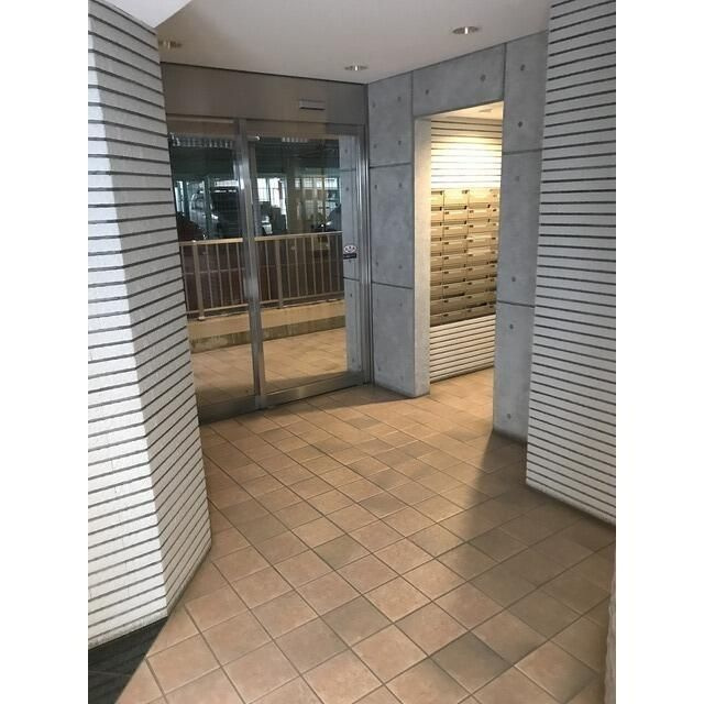 アーバンフォート住吉のエントランス