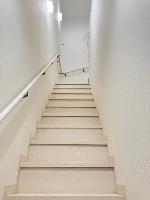 向島peace-cubeの玄関
