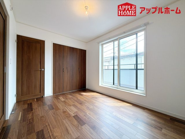 さいたま市北区日進2丁目の洋室