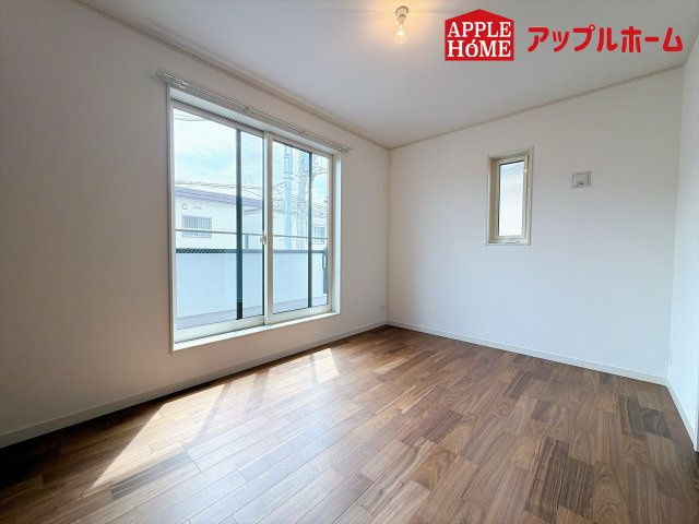 さいたま市北区日進2丁目の洋室