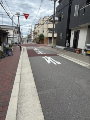 城東区東中浜４丁目中古戸建・4LDKの前面道路含む現地写真
