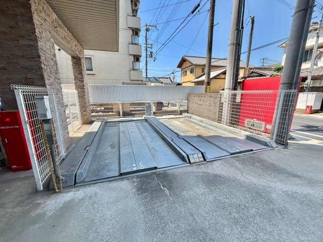 ビューティフルライフの駐車場