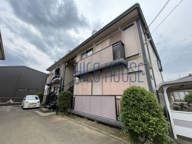 サントピアAの外観