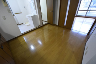 角部屋住戸で過ごしやすく、オススメです！