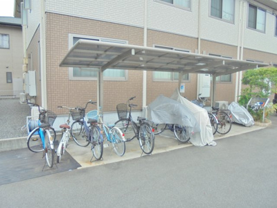 【その他共用部分】 | シャーメゾンＴоｗｎ福山北　Ｂ棟 | 屋根付き駐輪場