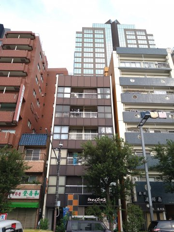 小西ビル
