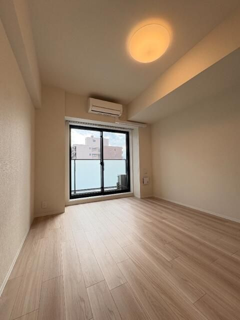 ドゥーエ新横浜の居間・リビング