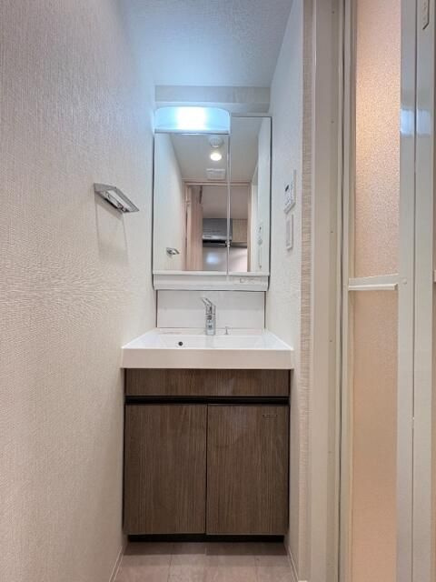 ドゥーエ新横浜の洗面所
