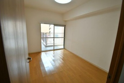 【洋室】シャンボール一番町 