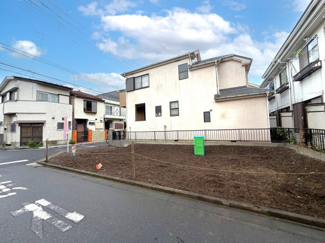 練馬区田柄1丁目　東南角地×建築条件なし　限定1区画の前面道路含む現地写真|2026年9月初旬撮影