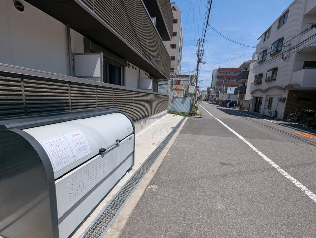 PremiumPearl塚本の駐車場