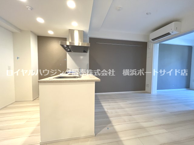 ※同タイプの室内画像になります。