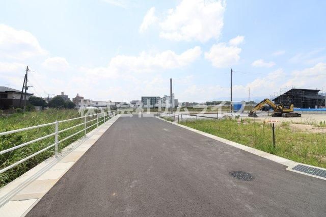 【前面道路含む現地写真】 | 立岩分譲