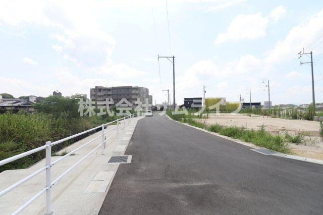 【前面道路含む現地写真】 | 立岩分譲
