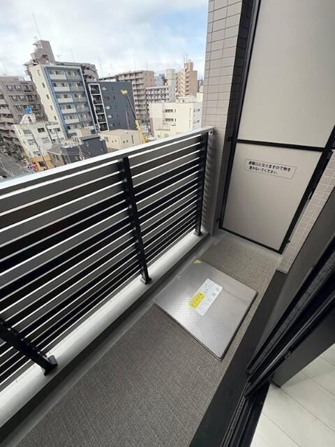 ＬＵＭＥＥＤ横濱末吉町のバルコニー