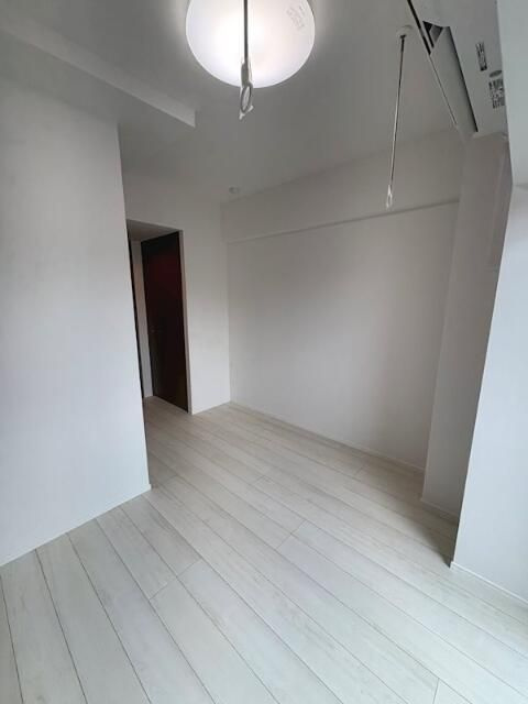 ＬＵＭＥＥＤ横濱末吉町の寝室