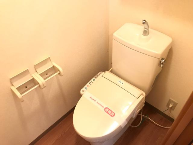 Ｓｔ．サンライズのトイレ|シャワー付トイレ