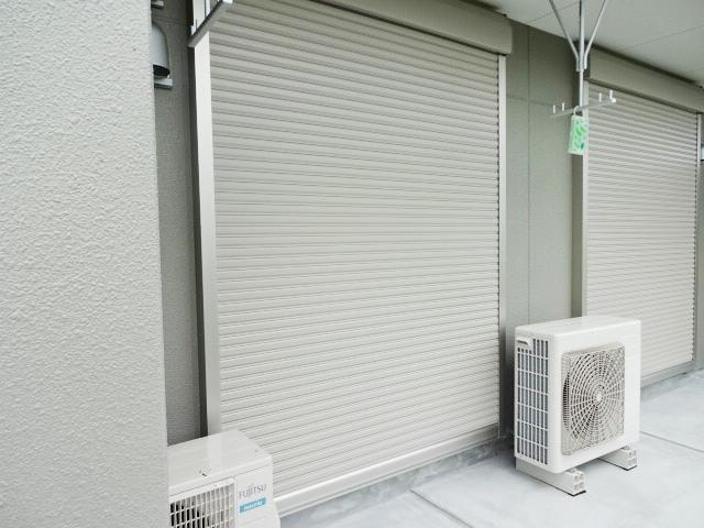 ｃｏｎｓｏｌａｔｅｕｒの内装|１階防犯シャッター付