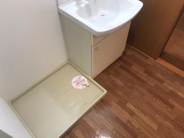 ロワイヤル小倉の洗面所|洗面