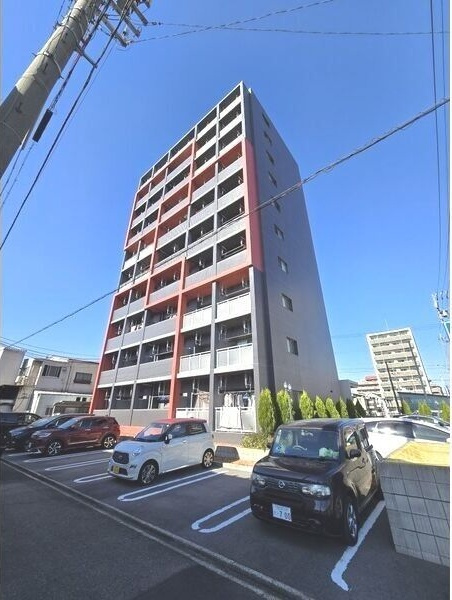 ラディナスティア