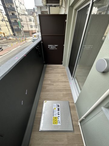 【バルコニー】