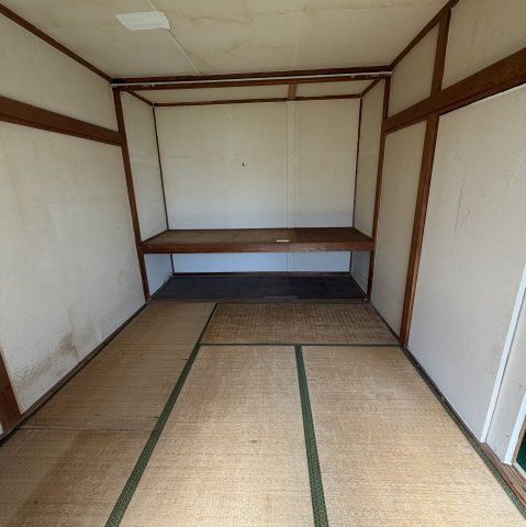 白老郡白老町末広町3丁目14-7戸建の収納