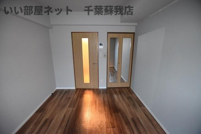 芝コーポ三号館の洋室|コンパクトで使いやすい洋室です