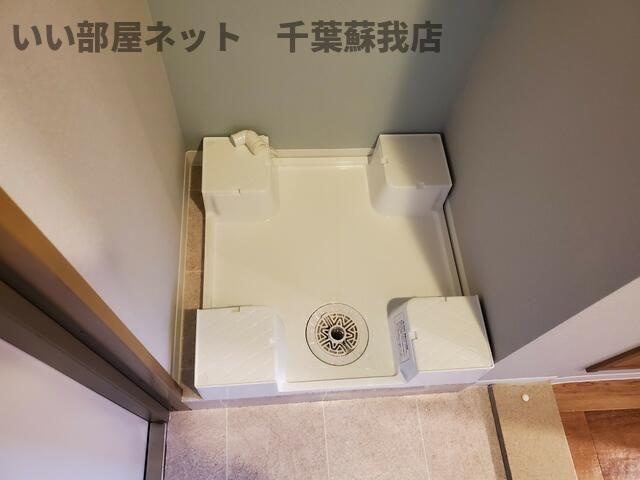芝コーポ三号館の洗面所|忙しい朝には欠かせない洗面所です