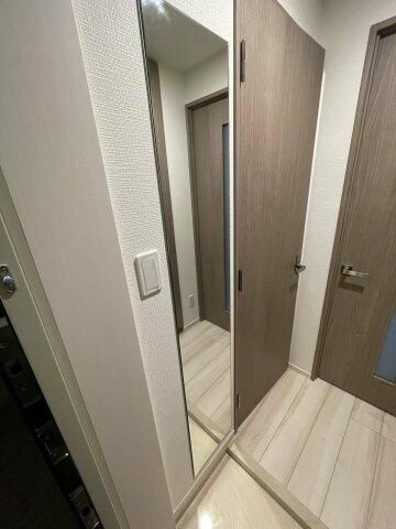 オーセンティックビュー横濱の玄関