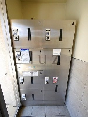 川崎市幸区中幸町１丁目の賃貸マンションのその他共用部分|不在でも安心の宅配ボックス！