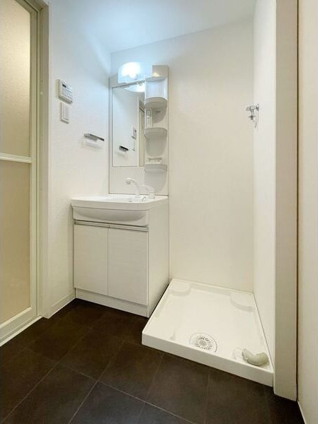 S-RESIDENCE堀田の洗面所