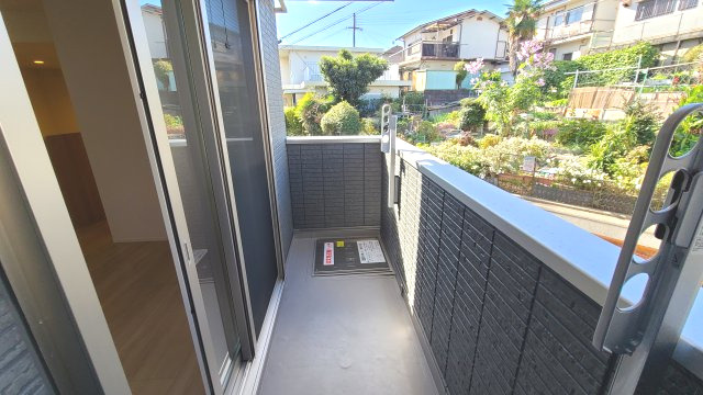 【バルコニー】 | YKメゾン向陽 | ☆神戸市垂水区　YKメゾン向陽☆
