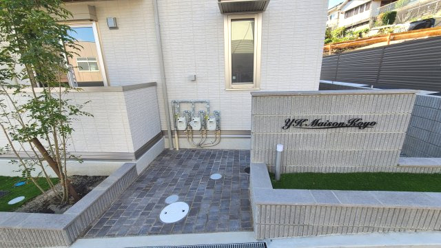 【エントランス】 | YKメゾン向陽 | ☆神戸市垂水区　YKメゾン向陽☆