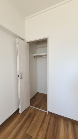 リバーサイドハイツの収納|同建物別部屋参考写真☆神戸市垂水区　リバーサイドハイツ☆