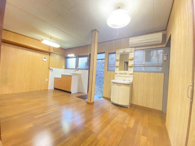 【居間・リビング】 | 泉が丘3丁目テラスハウス | ☆神戸市垂水区　泉が丘テラスハウス☆