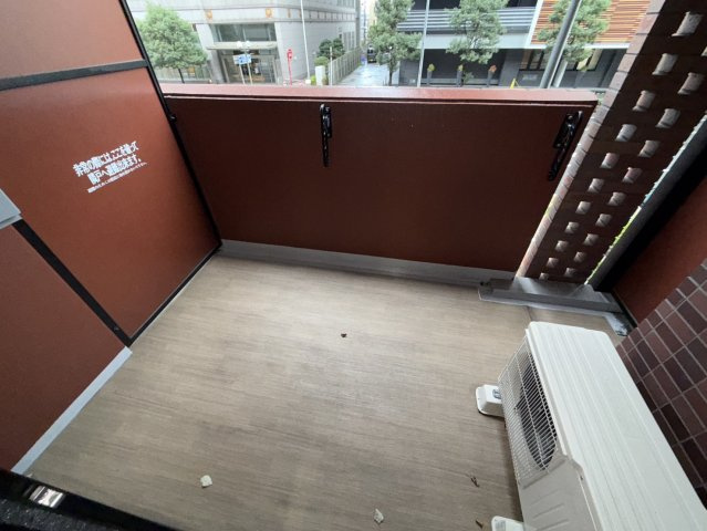 アプリーレ神戸元町のバルコニー