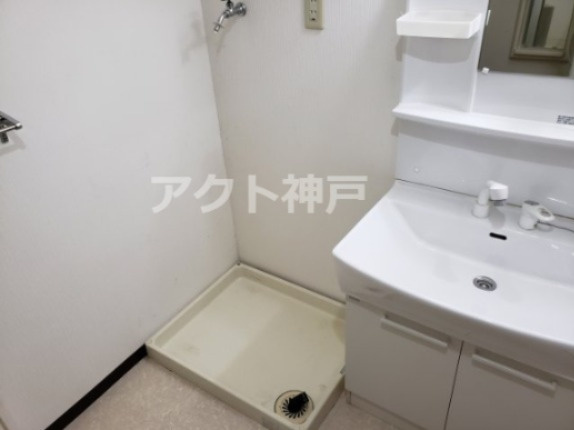 【洗面所】 | パレ清水が丘 | ☆神戸市垂水区　パレ清水ヶ丘　賃貸☆