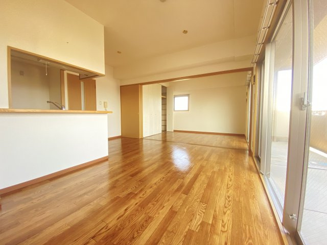 【居間・リビング】 | パレセゾン | 別部屋参照写真☆神戸市垂水区　パレセゾン☆