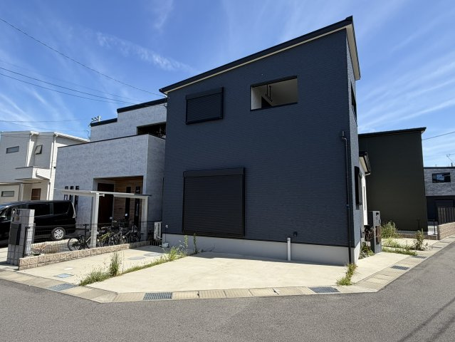 泉佐野市羽倉崎上町3丁目戸建の前面道路含む現地写真
