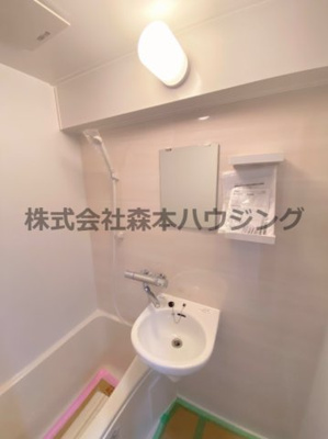 【洗面所】 | 　リベラルマンション | 洗面所です
