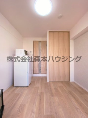 【洋室】 | 　リベラルマンション | ゆったりした洋室です