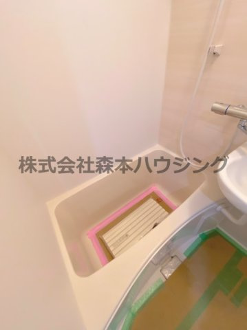 【浴室】 | 　リベラルマンション | ゆったり過ごせるお風呂です
